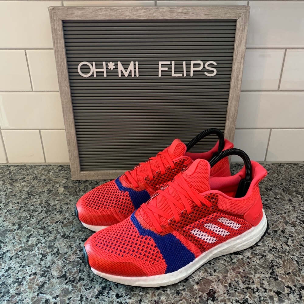 Adidas UltraBOOST ST Women’s Athletic Shoes NIB